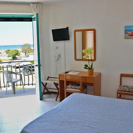 Hotel Puccinelli Lido di Camaiore Kültér fotó
